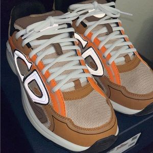 Dior b30